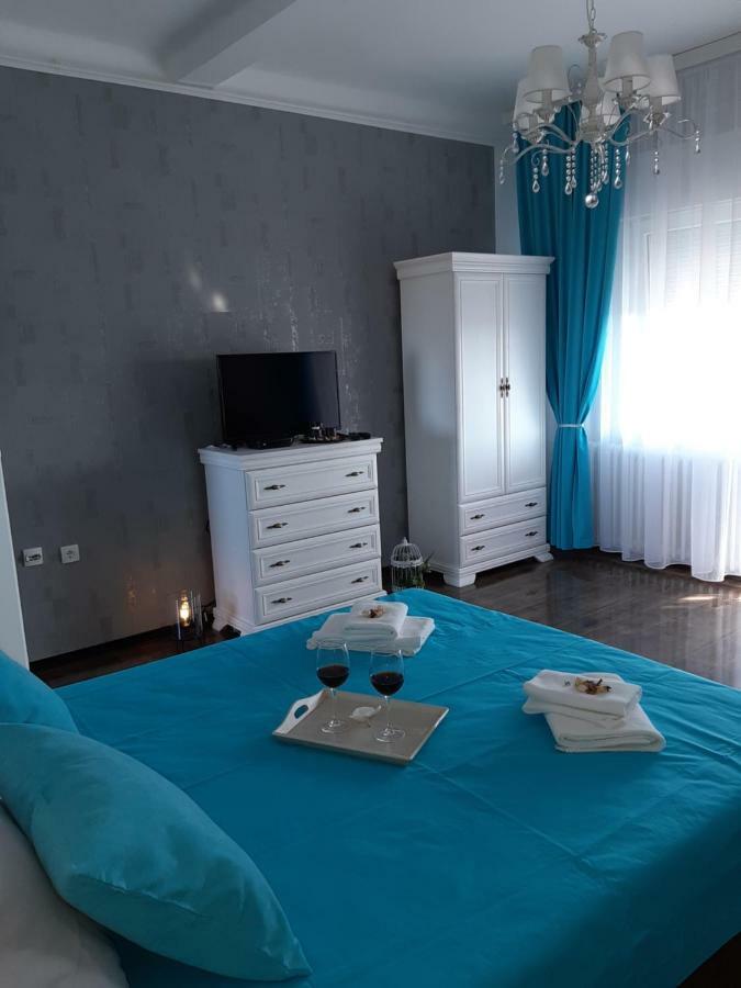 Apartment Zorana-Center Novi Sad Exteriér fotografie